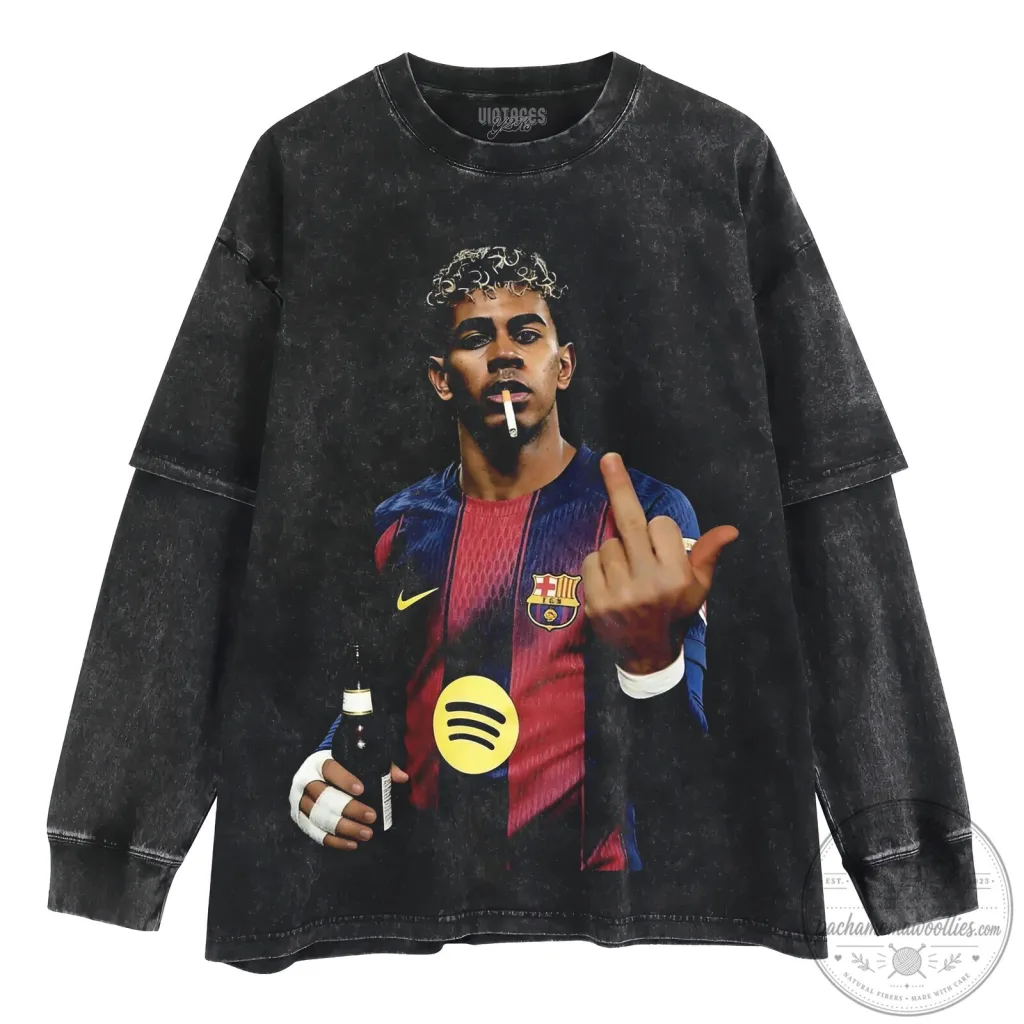 Lamine Yamal Football Player Smoking Barcelona Long Sleeve T-Shirt Lamine Yamal Football Player Smoking Barcelona Long Sleeve T-Shirt
